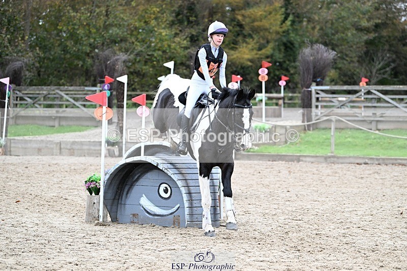 241117-141857-04517 - Cls 3 90-95cm 14.00 to 15.00