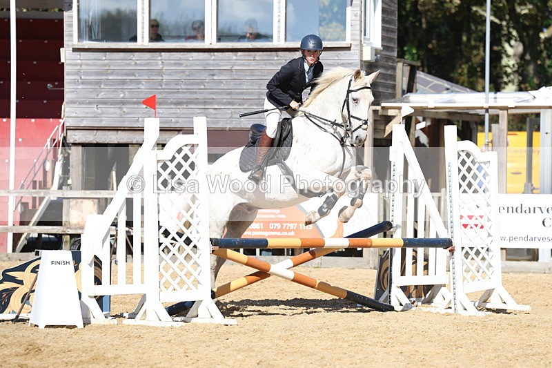 3E7A4696 - Class 8: 80cm Junior