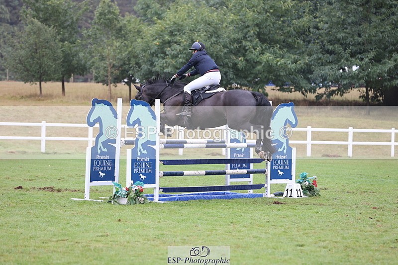 250830A-151526-07264 - Cls 16 Snr Newcomers and 1.10m Open