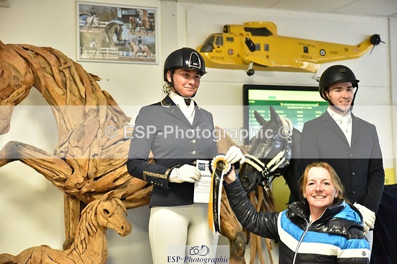 250214-153358-02560 - Advanced Medium Silver Presentations
