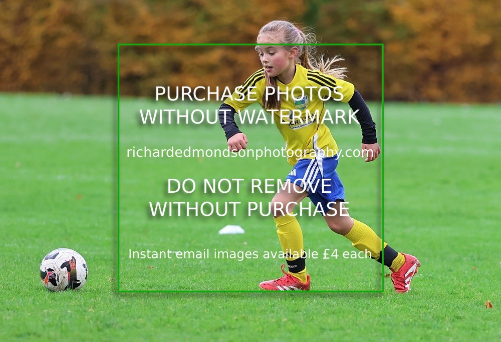 533A2990 - Kendal Utd U8's vs Sedbergh Wanderers Juniors U8 (8/11/25)