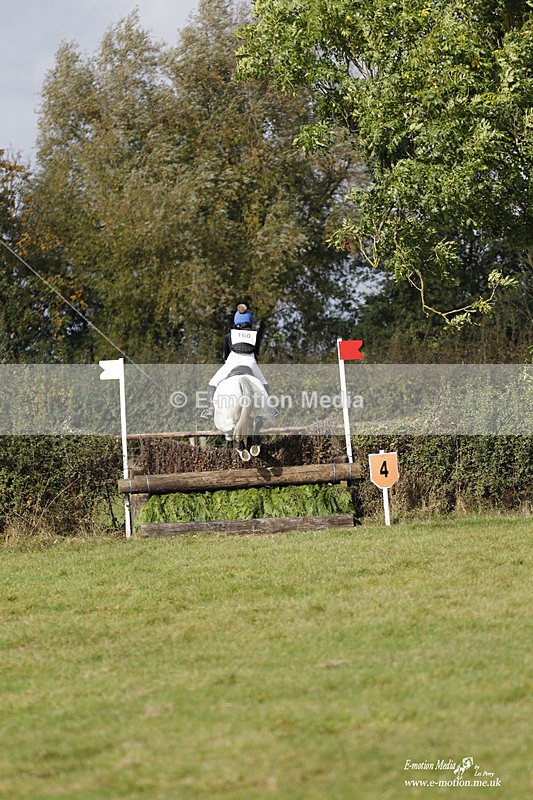  WWHT 171021 2960 - Intermediate (0.90m)  17/10/21