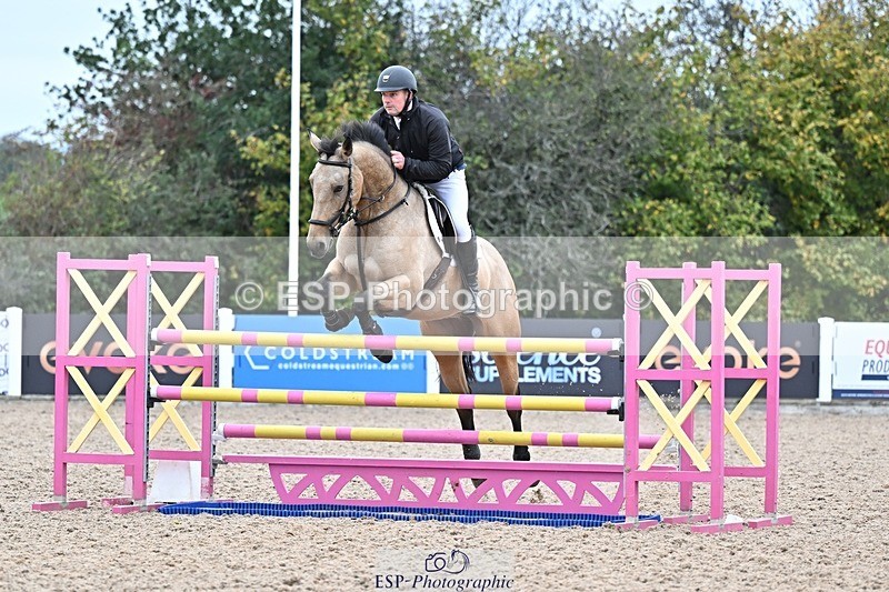 251015-143403-00755 - Cls 5 National 1.15m Members Cup