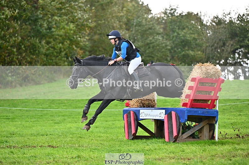 251025A-132851-20322 - F-470-Hannah.Cliffe