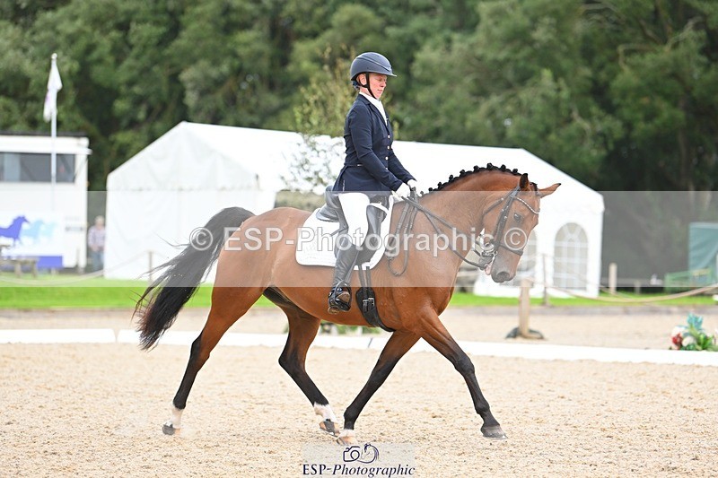 230813-172154-08639 - Cls 14 Medium Silver 16.45 to End