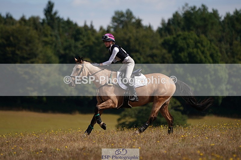 250802A-103808-01462 - A-008-Sophia.Vestey-BURDAL.DUKE