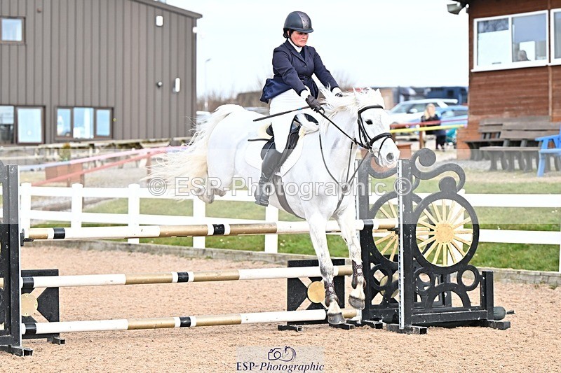 250308-124147-01879 - Cls 28+29 Club and Schools 1m and 1.10m