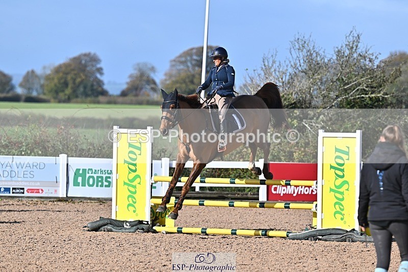 261028-105809-00145 - British Novice and 90cm