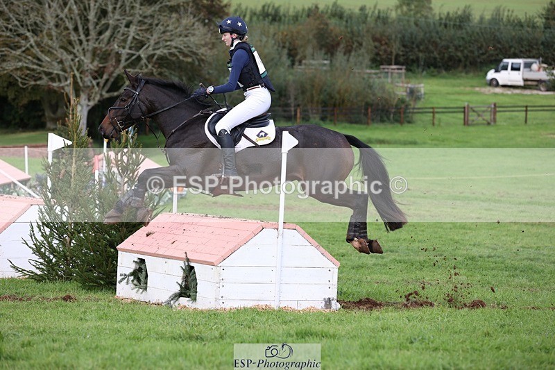 231021-150043-20054 - 481-DUKES.VISION-Abi.Stuart-SC+XC