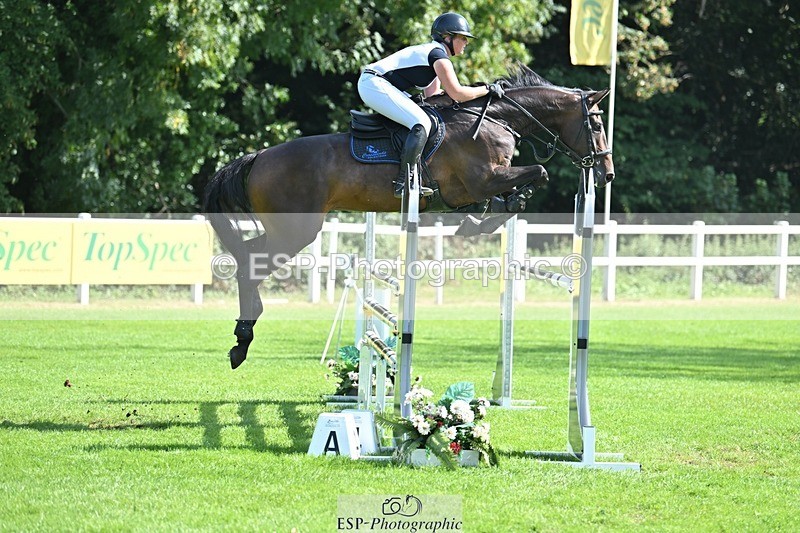 230909-114239-05268 - Cls 11 Snr Foxhunter & 1.20m Open