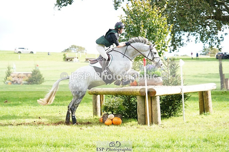 231020-121000-08897 - 061-SAYS.ALL-Maisie.Morgan-XC