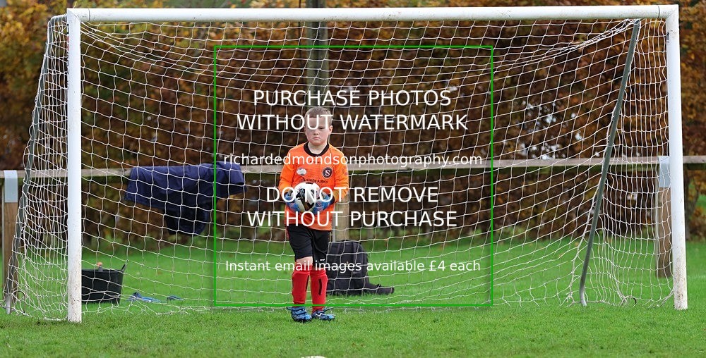 533A2910 - Kendal Utd U8's vs Sedbergh Wanderers Juniors U8 (8/11/25)