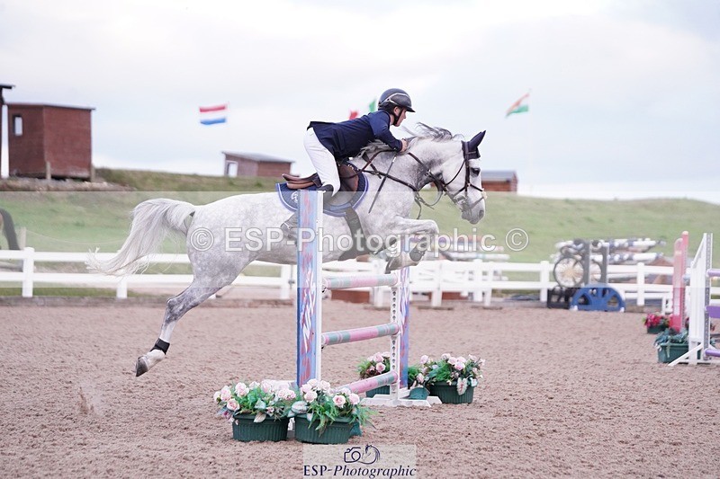 250628-204000-08642 - Cls 26 Pony Foxhunter & 1.10m Open