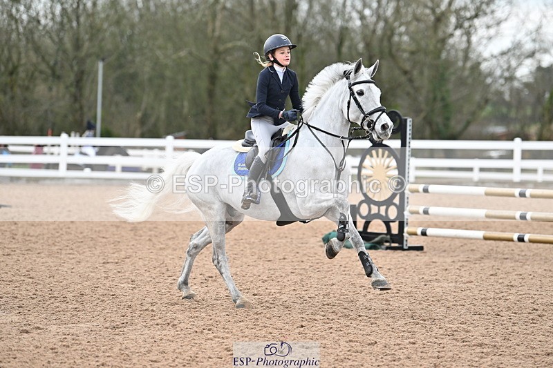 240309A-101549-00049 - Cls 1 Pony Intro 70cm