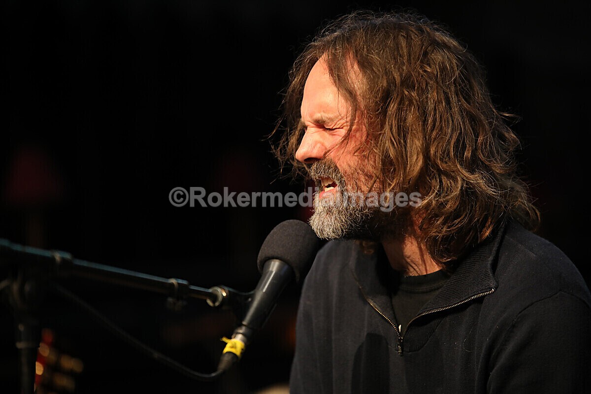 FOLK N BLUES-281 - FOLK and BLUES SEPT 2022