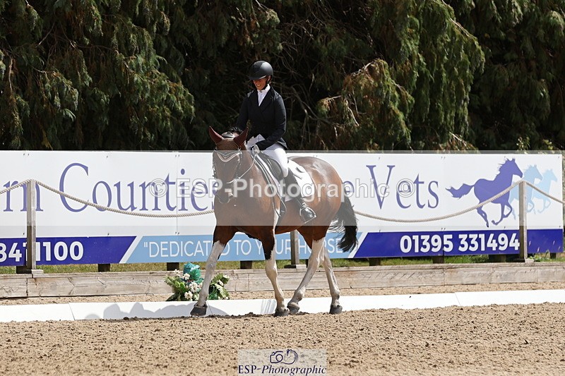 250809A-141622-03940 - 122-Lorraine.MorrisLissyegan.coloured.lady