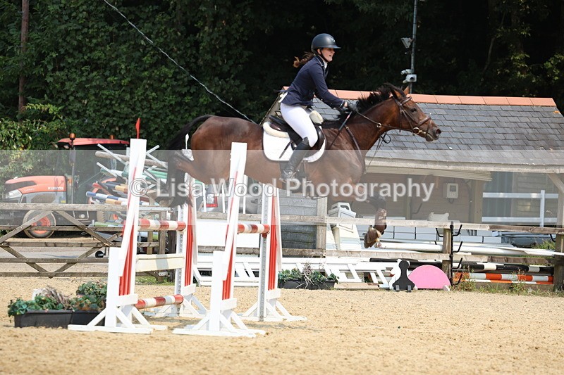 3E7A2221 - Class 7: Senior 1.05m