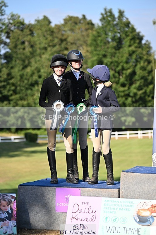 250822A-171051-24416 - Friday Presentations