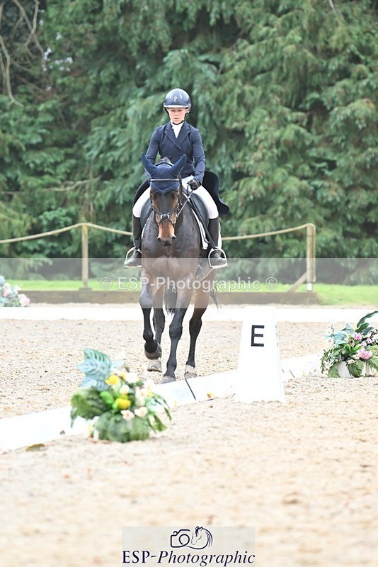 231019-112751-02142 - 108-BELGRAVE.IRENA-Lizzie.Scholefield-DR