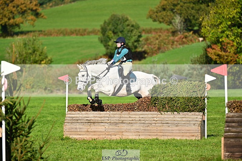 251025A-122013-19070 - F-415-Tara.Leddy