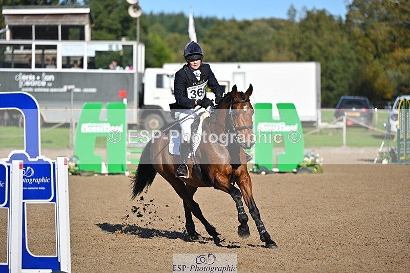 241027-104508-16452 - 360-Annalise.Olson-ROSS.DUFF.REILLY