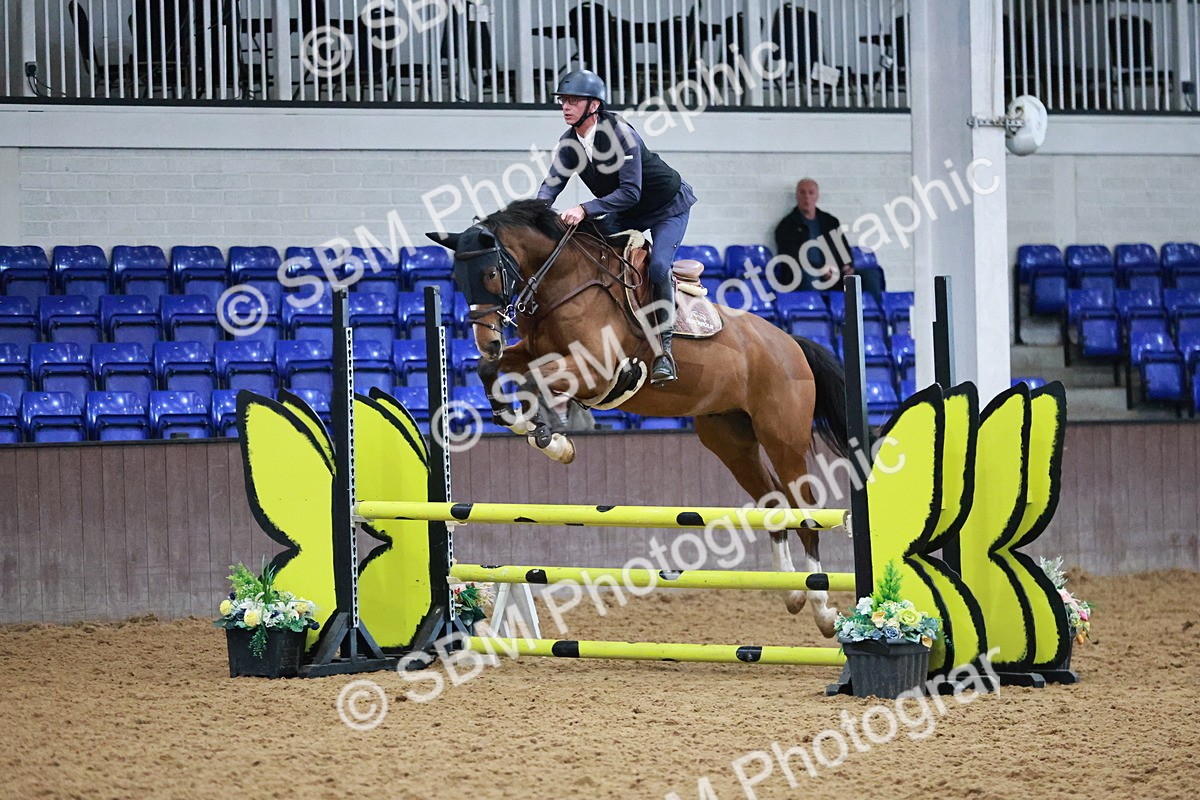 SBM_000566 - Class 2 - Senior British Novice 90cm