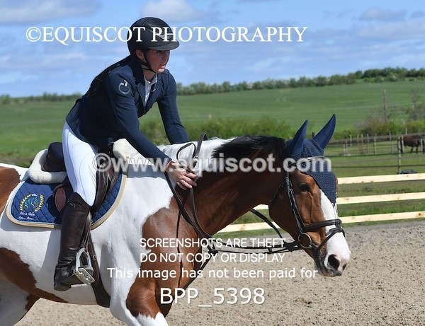 BPP_5398 - CLASS 22 SUN Club/ Unaffiliated 80cms Open