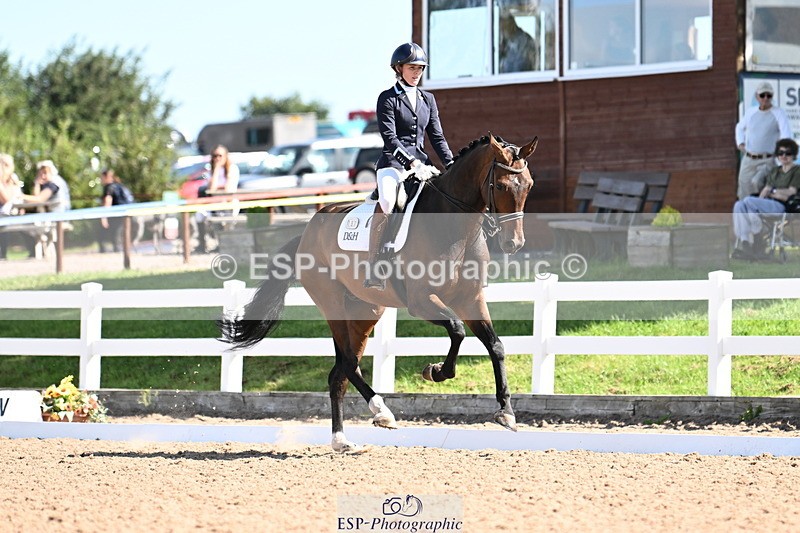 240816A-110157-03983 - 187-Esme.Freeman-Dunston.Friuli