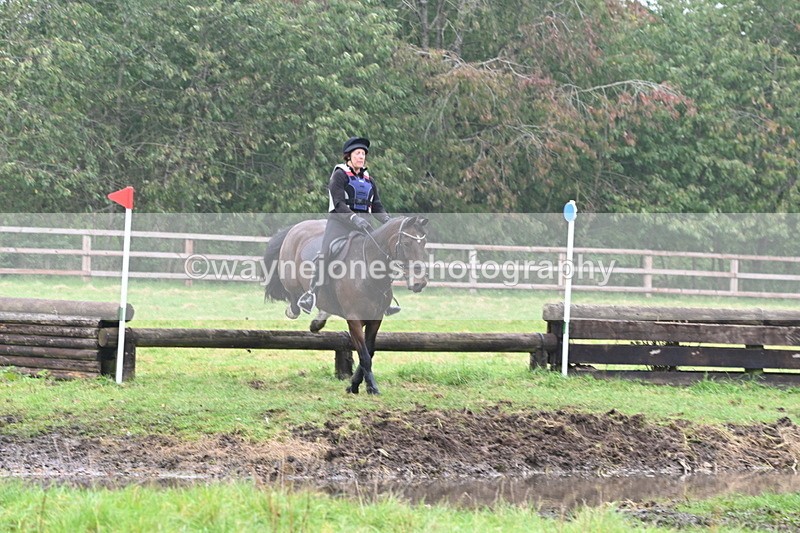 WJ6_9699 - Time at Photographer 14:57 to 15:20