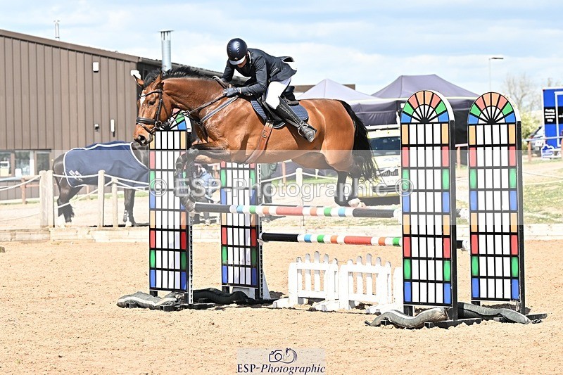 250416-132011-01025 - Cls 4 Newcomers and 1.10m