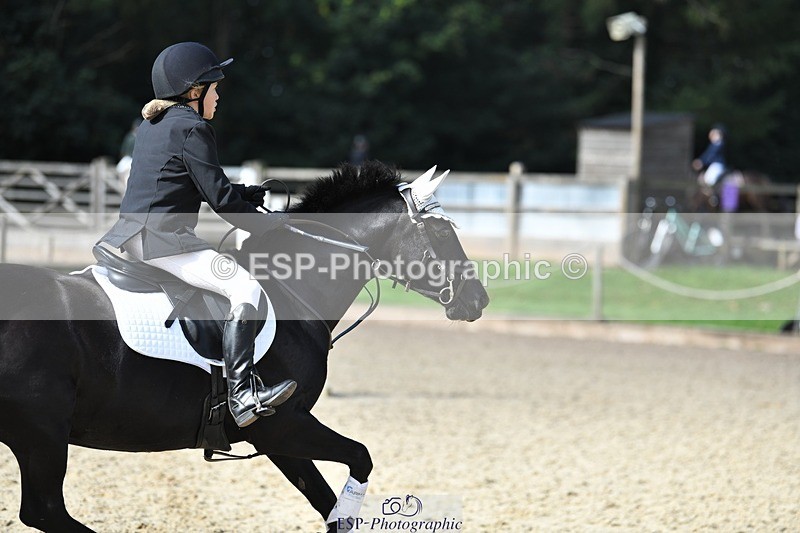 230820-095154-00078 - 70cm - Round 1