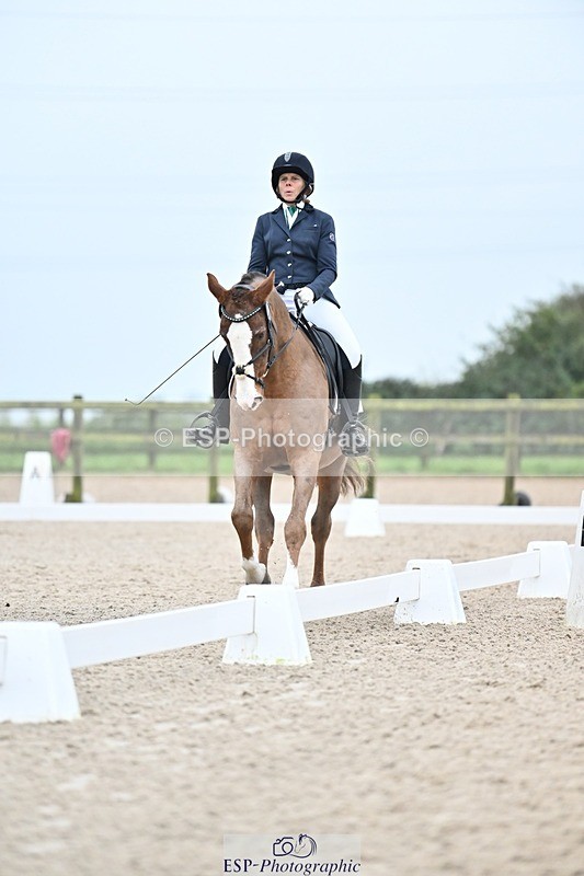 241103-153426-03160 - Novice 1 - 14.44 to 16.08