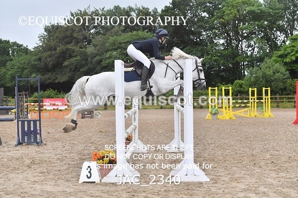 JAC_2340 - CLASS 12  Pony Foxhunter/ 1.10m Open