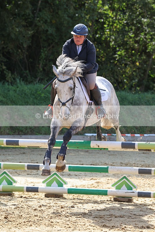 3E7A0778 - Class 4: Senior British Novice/90cm open
