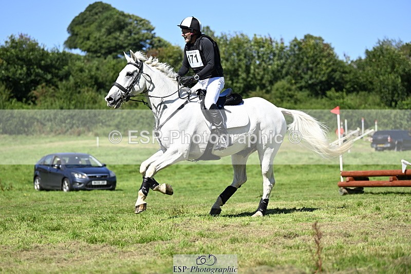 240811A-151235-05305 - 171-