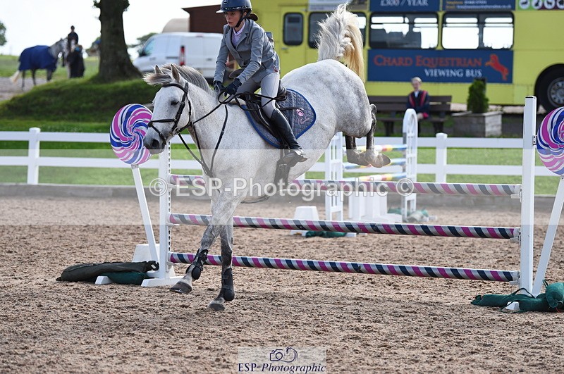 230715A-093746-00042 - Cls 11 Children on Horses 1.05m