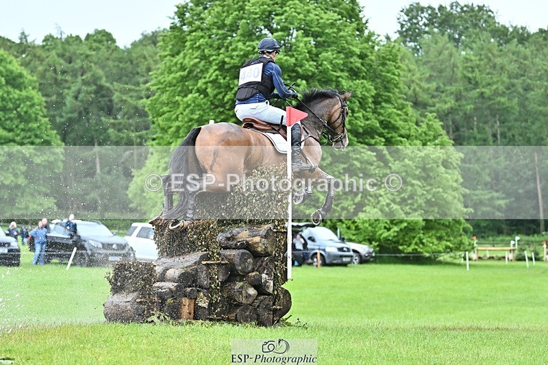 240526-125157-22236 - 440-CLARAGH_OLALA-Jack_Pinkney