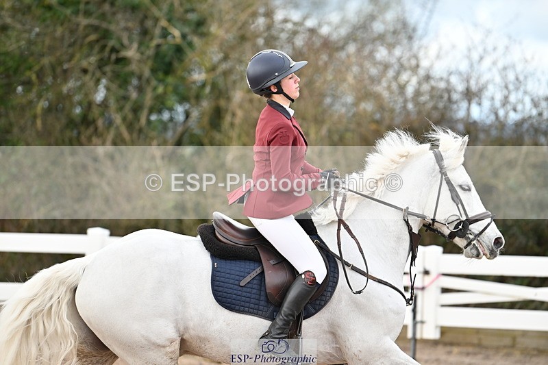 240310A-111915-02290 - Cls 4 Pony Discovery and 90cm Open