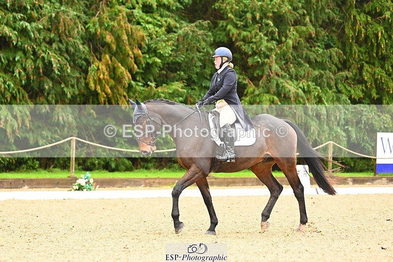 231021-112018-14638 - 237-CHOCOLATE.BOMB-Poppy.Burnyeat-DR