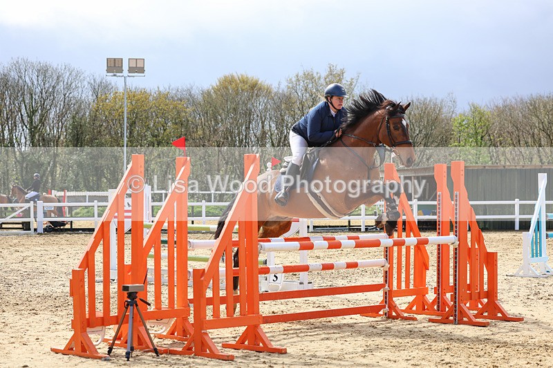 3E7A1405 - Class 6: Senior 1.05m