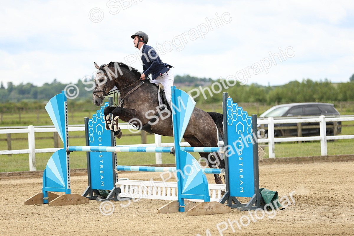 SBM_000479 - Class 3 - Senior Discovery - 1.00m