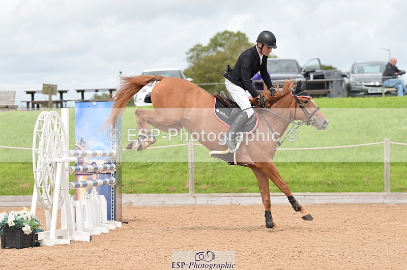 230813A-135102-13300 - Cls 49 Chard Eq 5yr Old Championship