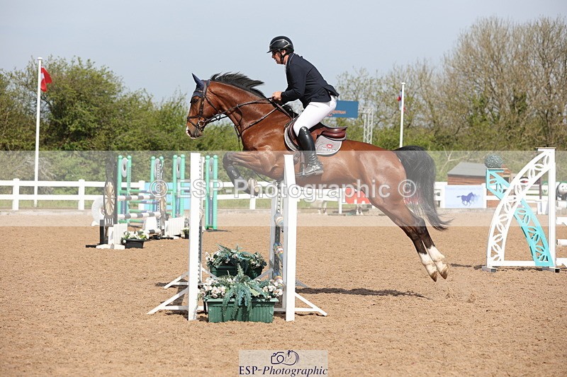 240510A-104256-05857 - Cls 14 Discovery and 1m Open