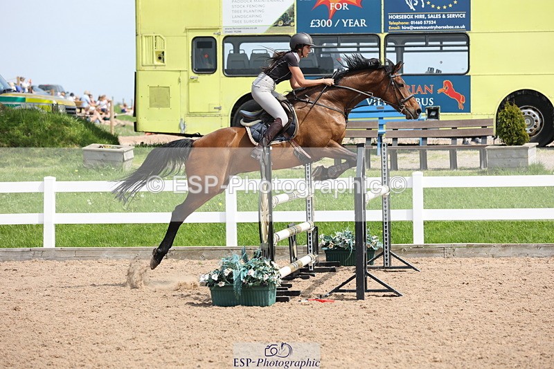 240510A-142138-07603 - Cls 17 1.05m National Am Quali