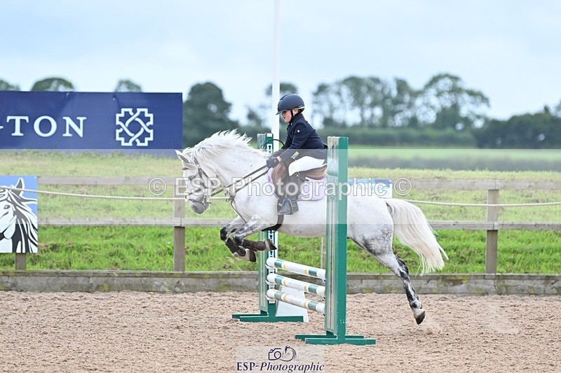 240813-160100-00134 - Clear round & 60cm