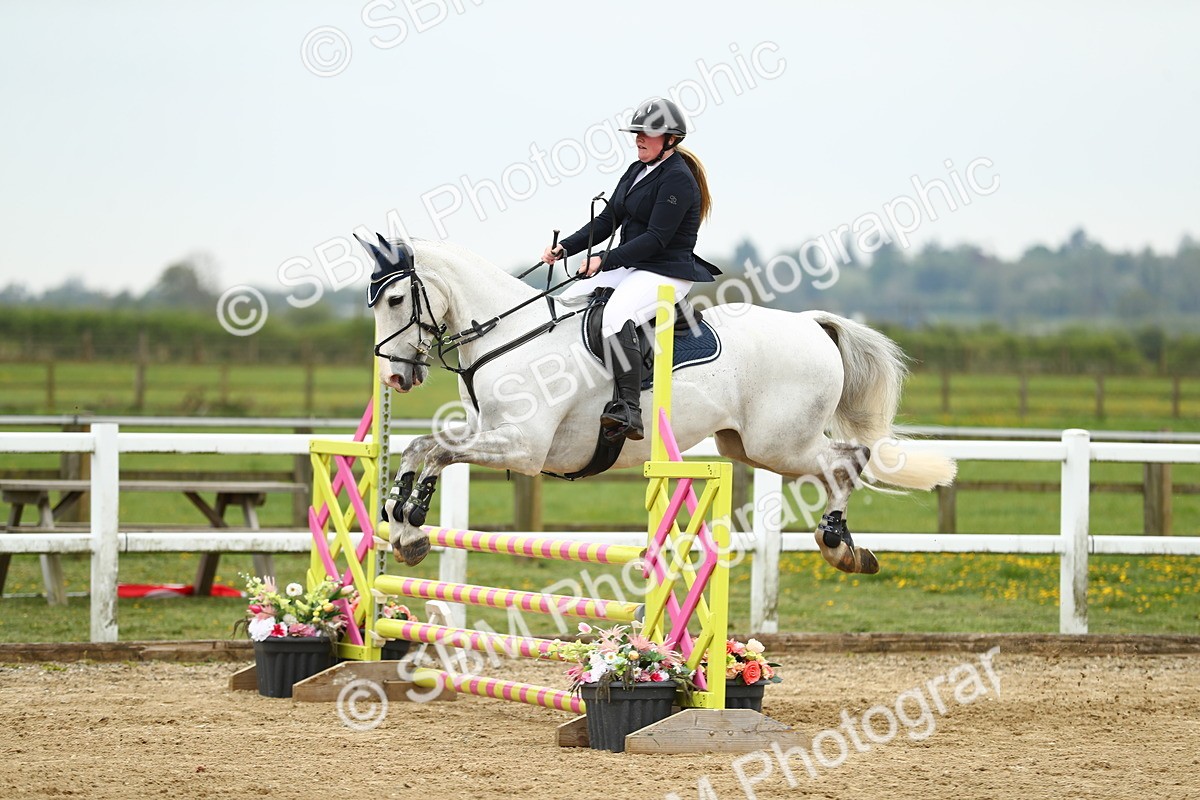 SBM_000497 - Class 2 - Senior British Novice 90cm