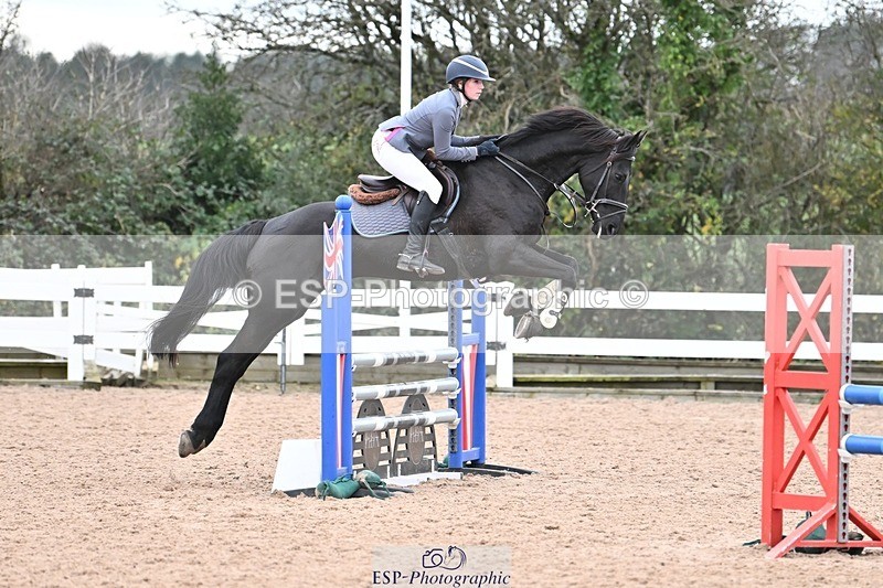 241117X-145811-05091 - Cls 19-20-21 Children on horses