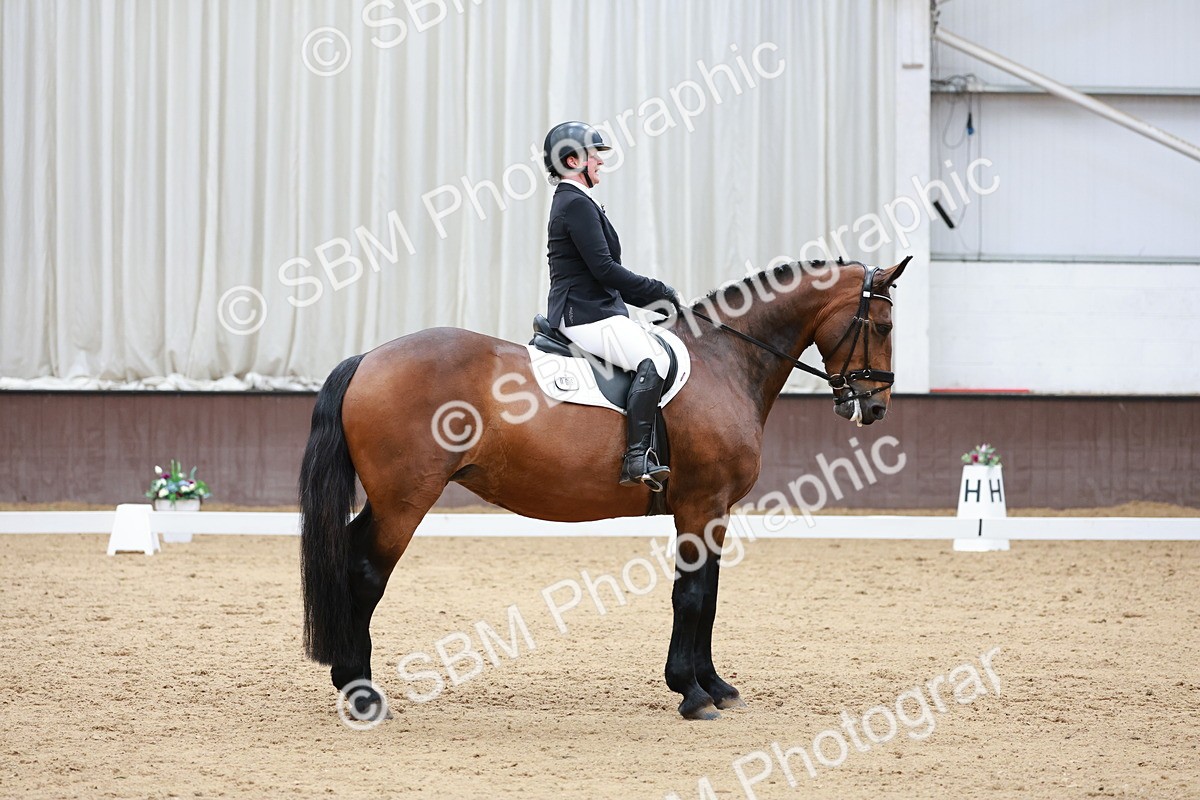 SBM_009967 - Class 6b - Novice 6 - 12.40-13.43