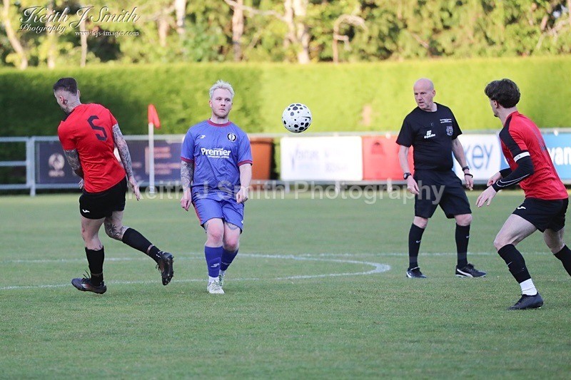 9KJS9260 - AFC Spinney Reserves vs Alba Eagles.