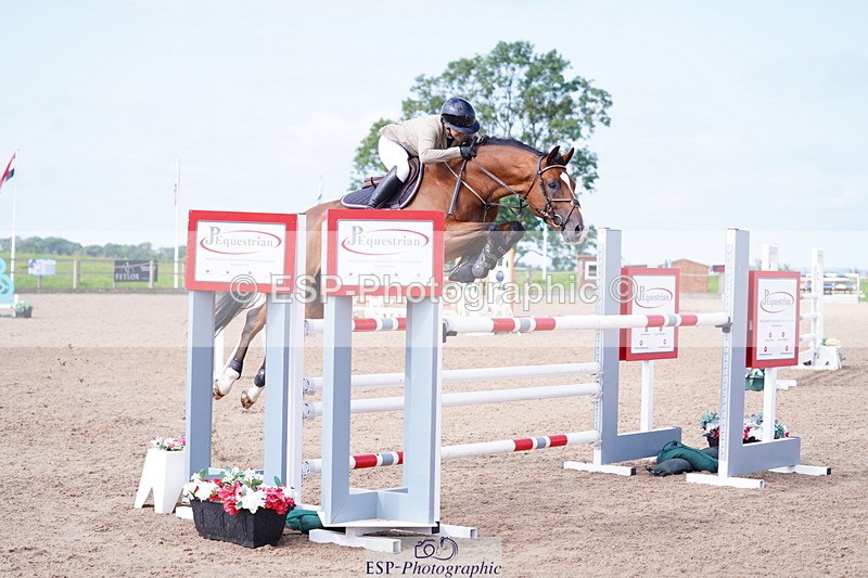 240802A-101046-03522 - Cls 15 Foxhunter